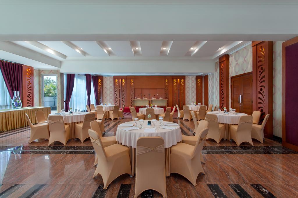 Sahati Hotel Jakarta Eksteriør bilde