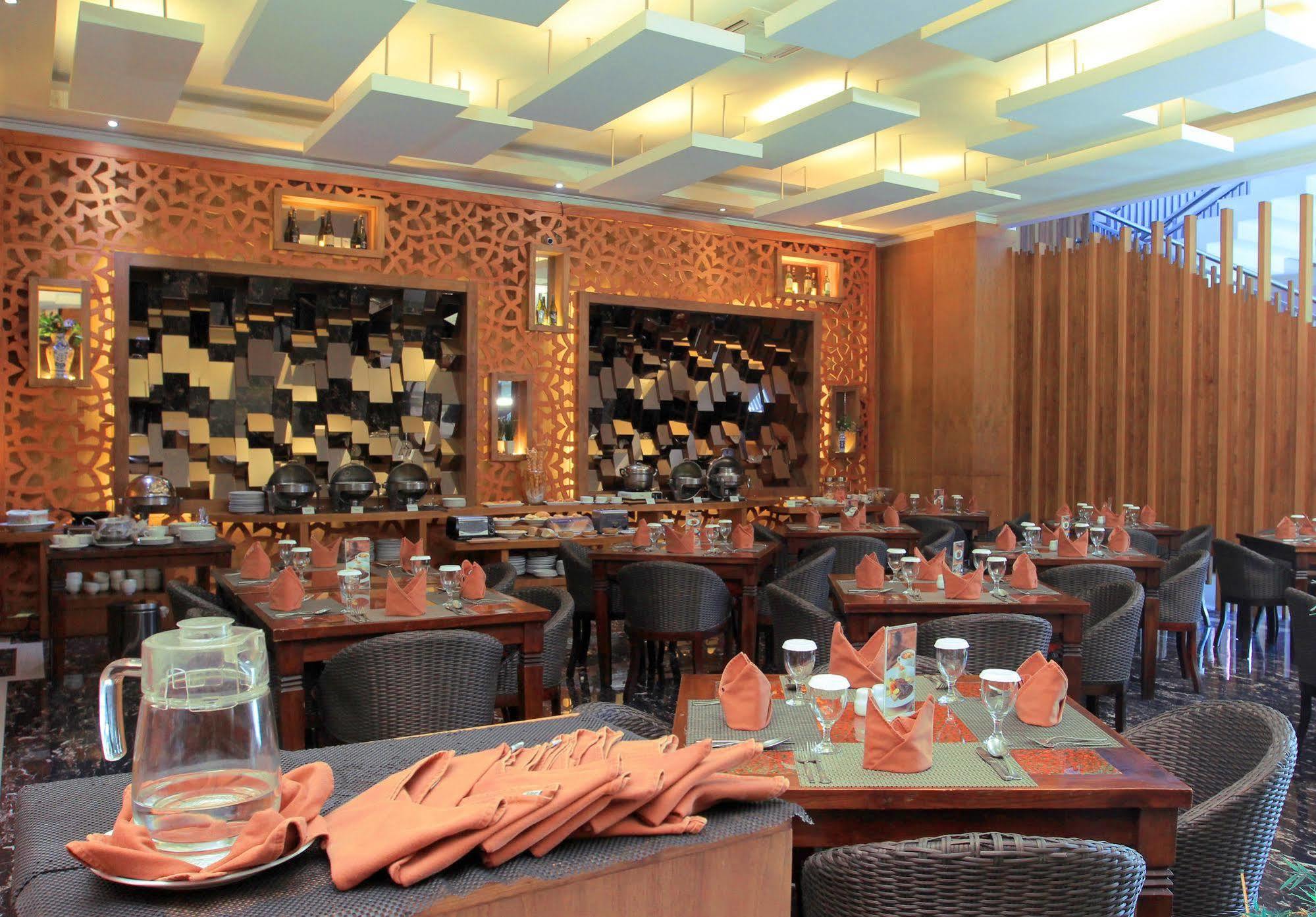 Sahati Hotel Jakarta Eksteriør bilde